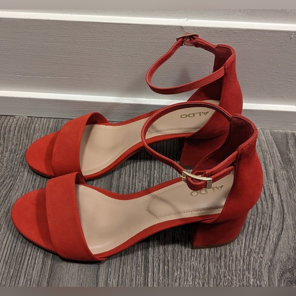 Aldo Red Strappy 2 in block Heeled Sandal, Size 6 - Picture 7 of 9